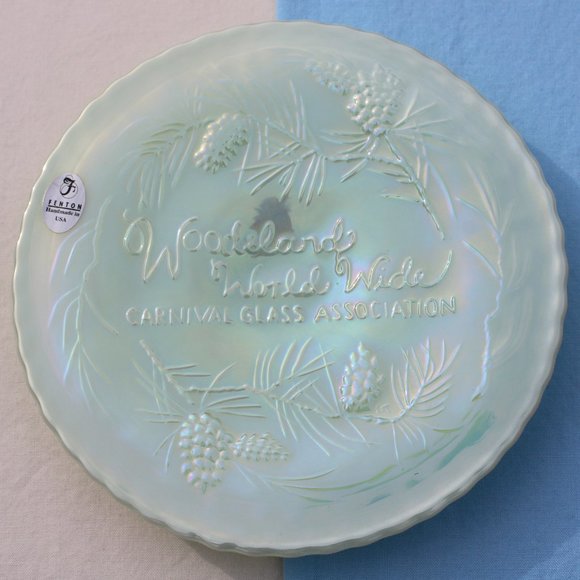 Fenton Carnival Glass Commemorative Plate, 1999 - Picture 1 of 6